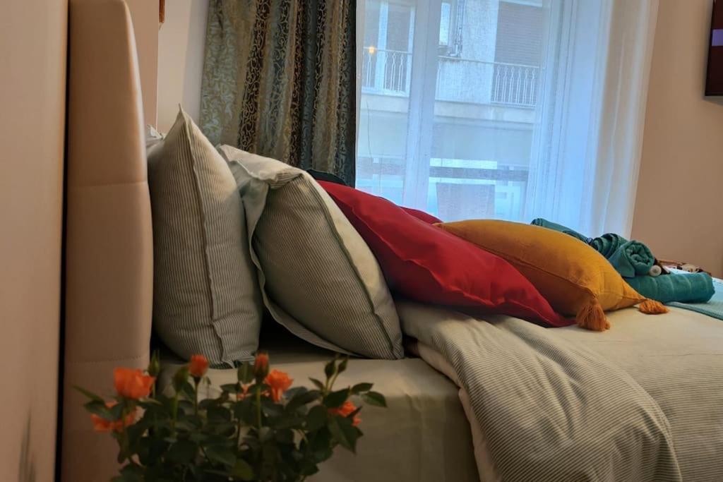 Cozy Studio, 1Min From Kamara Salonicco Esterno foto