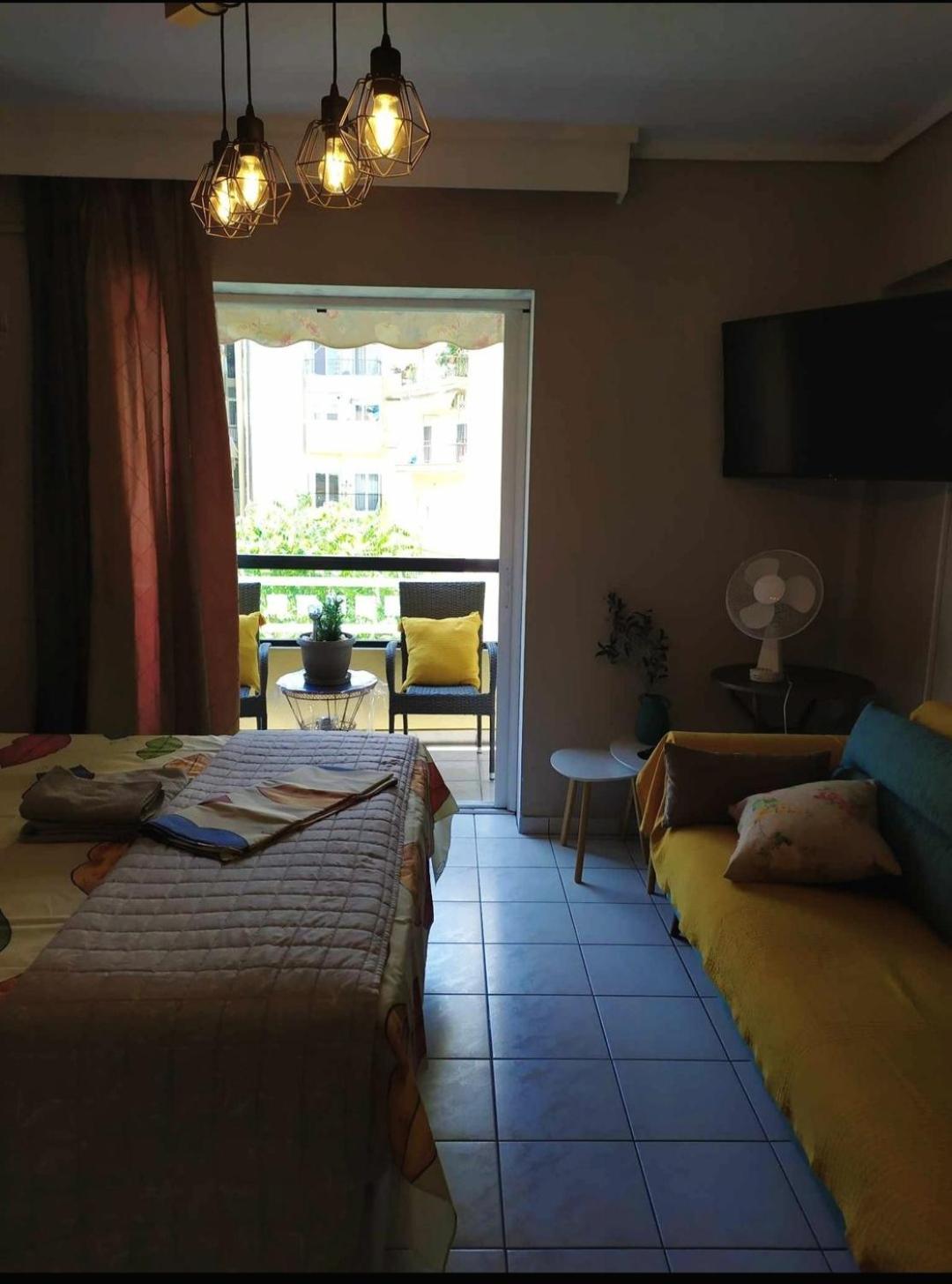 Cozy Studio, 1Min From Kamara Salonicco Esterno foto